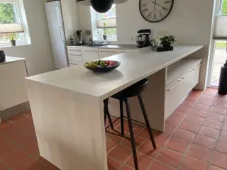 HTH Køkken med hvidevare 