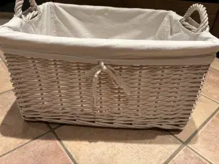 Opbevarings kurv- hvid kurv i flet