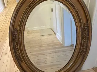 Gammelt spejl