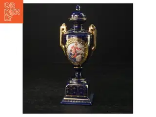 Porcelænsvase med gulddetaljer og motiver (str. 20 cm)