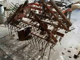 - - - til traktor, trepunktophæng