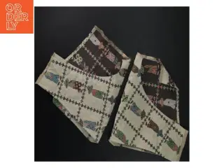 Forstykker til vest (str. 47 x 25 cm)