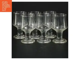 Sæt med seks glas (str. 9 cm. 6 styk)