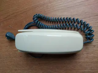 Kirk Vægelefon