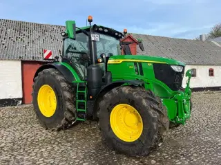 John Deere 6R 250