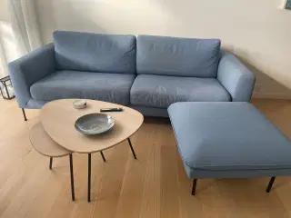 Sofa og puf gives væk 