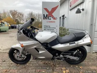 Kawasaki GPZ 1000 GT