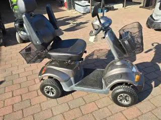 Elscooter mrk Mocca årg 2023