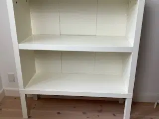 Reol fra Ikea Malm serien