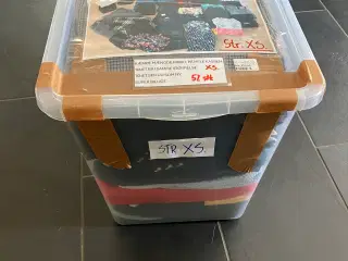 Blandet tøj i str XS