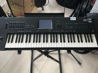 Keyboard, Korg i30