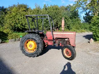 IH Farmall
