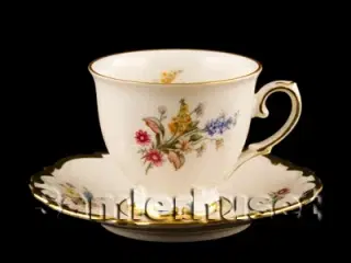 Broholm Kaffekop uden fod.
