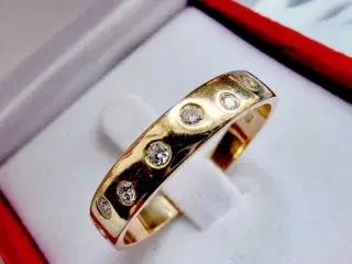 18 karat guldring med brillianter HÅNDLAVET