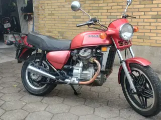 Honda cx 500