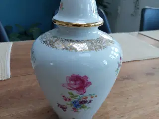 Vase med låg 