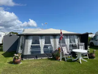 Campingvogn Wilk de Luxe 561 HDT Årgang 2003