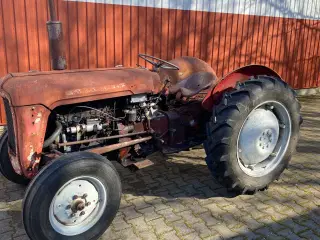 Massey Ferguson 35