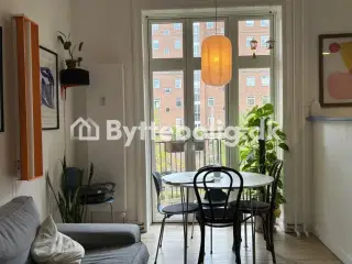 Leder efter større lejlighed i København
