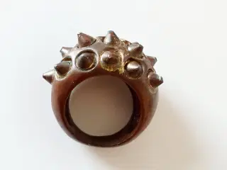 Punker ring