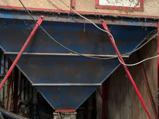 Silo med flekssnegl kom med et bud