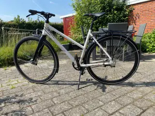 Dejlig Kildemoes cykel, nyserviseret, 51 cm
