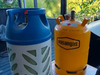 To stk gas flasker