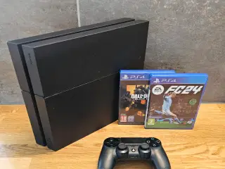 PlayStation 4 500GB + Fifa 2024 og Black Ops 4