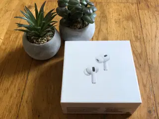 AirPods Pro 2. gen. med garanti – aldrig åbnet