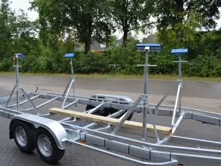 Dele til bådtrailer