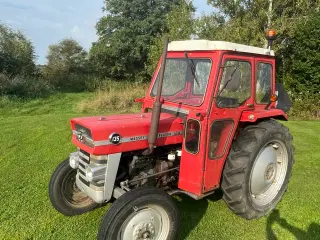 Massey Ferguson 135 