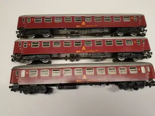 Klassisk modeltog Märklin DSB B2300 passagervogne.