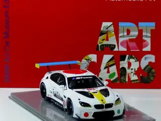 2016 BMW M6 GTLM Artcar 1:18  Producent: KYOSHO  