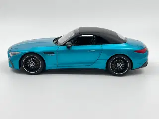 2021 Mercedes AMG SL 63 4MATIC+ 1:18  