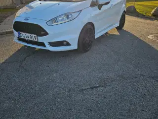 Ford Fiesta 1,0 EcoBoost ST-Line