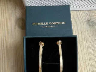Pernille Corydon Hoops