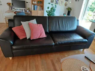 Sofa i skind fra Hjort Knudsen