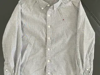 Hilfiger skjorte