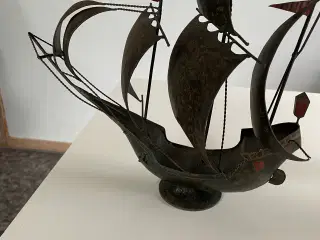 Bronze piratskib