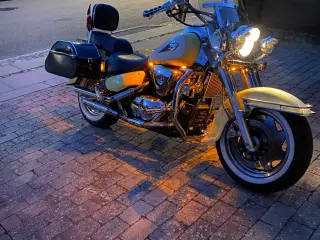 Suzuki VL 1500 Intruder