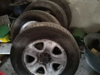 4 pæne stålfælge med dæk