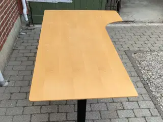 hævesænke skrivebord/værkstedsbord. 