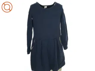 Kjole fra H&M (str. 122/128)