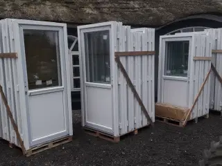 Plastdør