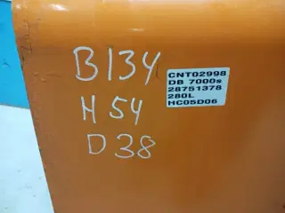 Dronningborg D7000S Dieseltank 28751378