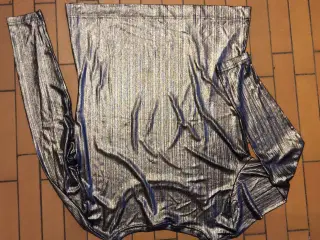 Sølvfarvet bluse