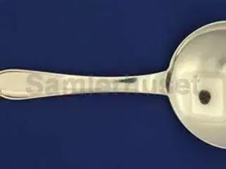 Gennembrudt Kartoffelske, 19½ cm.