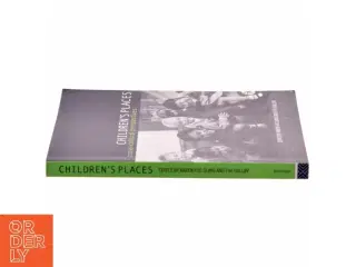 Children&#39;s places : cross-cultural perspectives (Bog)