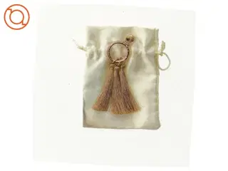 single Ørering med kvaster (str. 9 x 7 cm)