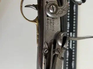 Brander & Potts Sortkrudt pistol  